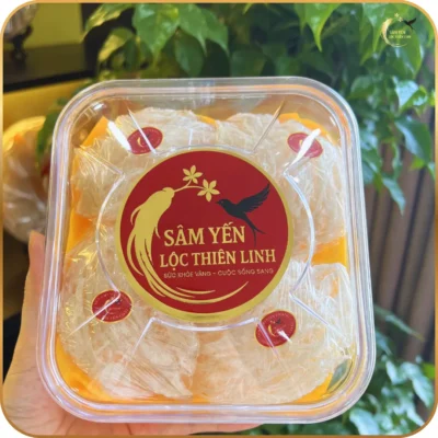 Sản phẩm tổ yến rút lông cao cấp Nha Trang đóng hộp tiện lợi, dễ dàng định lượng cho mỗi lần sử dụng, đảm bảo vệ sinh an toàn thực phẩm.