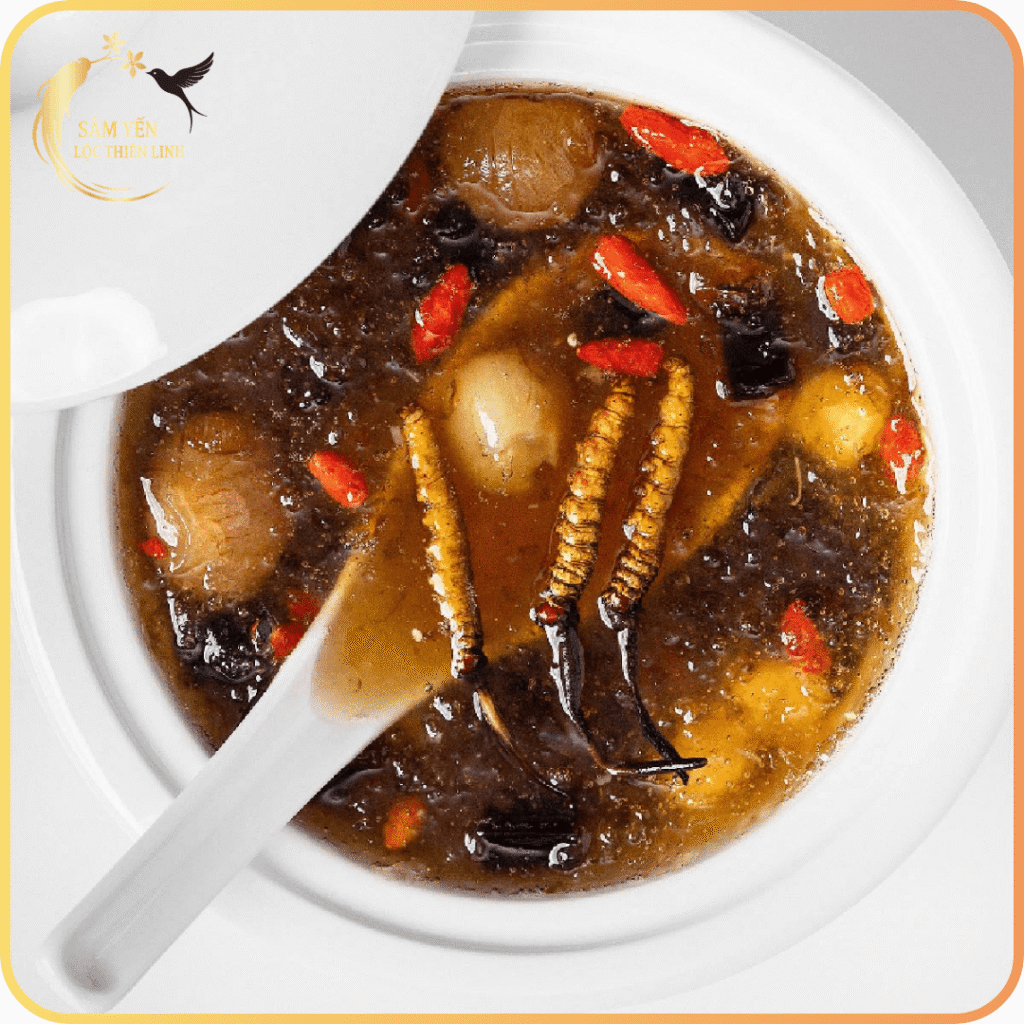Món soup Đông trùng hạ thảo Tây Tạng bổ dưỡng, hỗ trợ hệ hô hấp và phục hồi thể trạng nhanh chóng cho người bệnh.