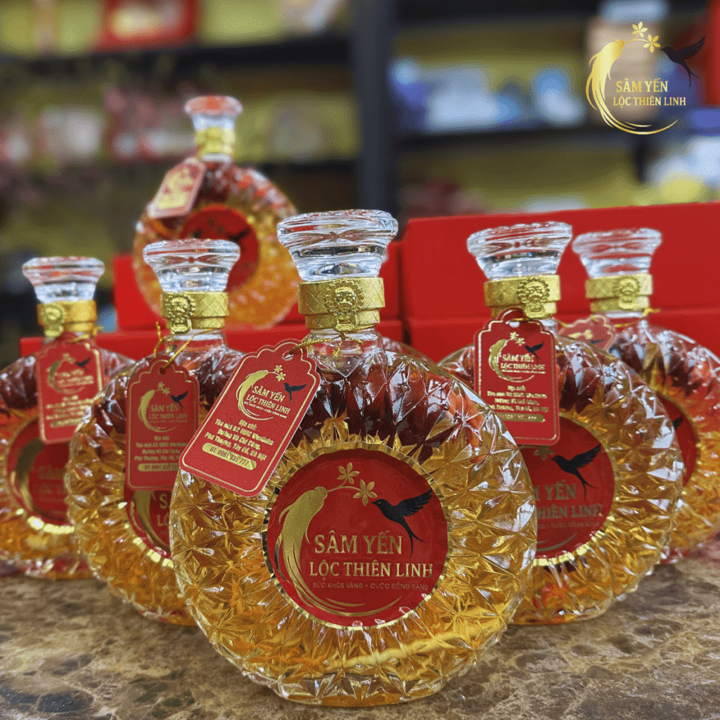 Các bình rượu sâm nấm đông trùng hạ thảo 500ml sẵn hàng số lượng lớn phục vụ quà biếu đối tác và doanh nghiệp tại Hà Nội.