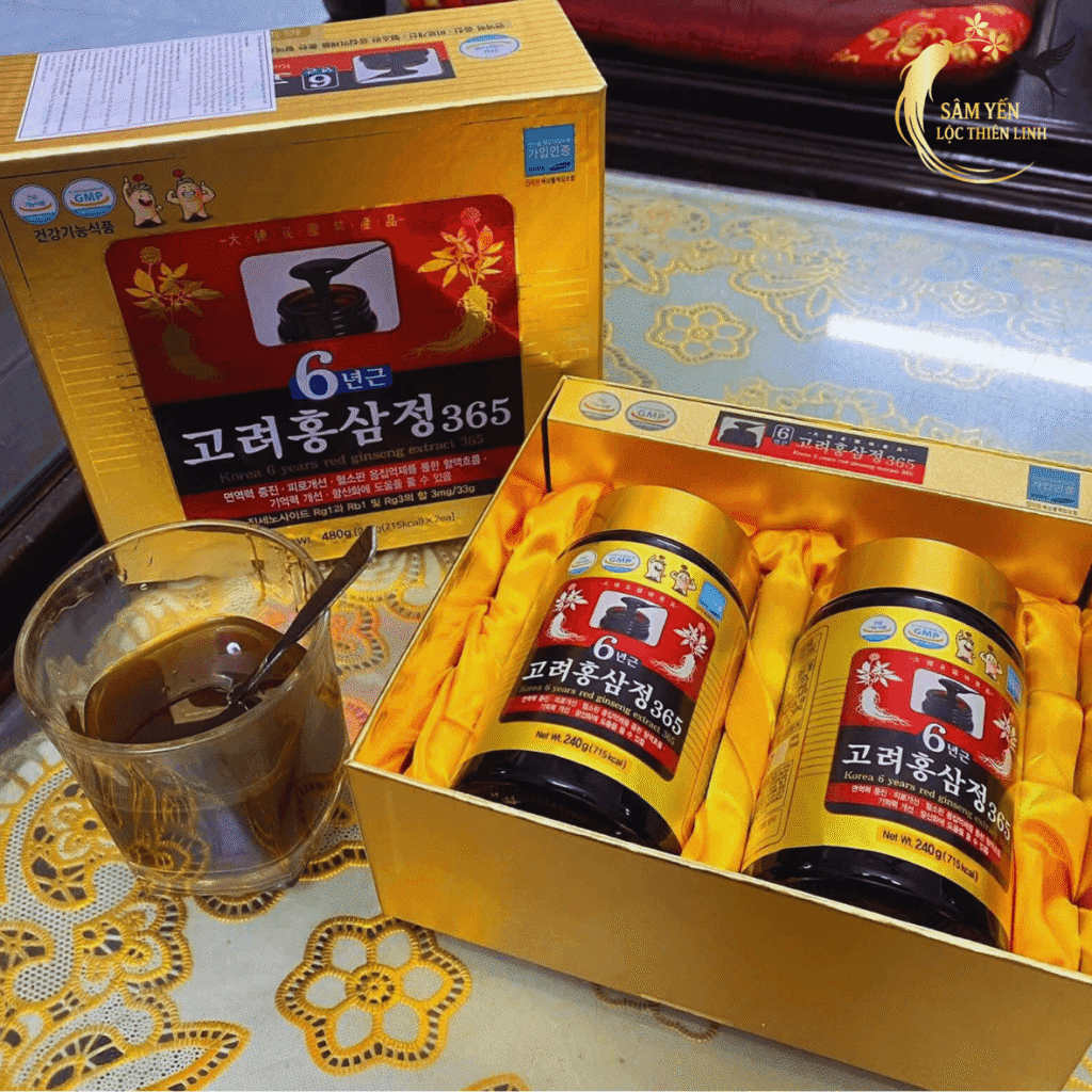 Ly nước cao hồng sâm 365 Hàn Quốc được pha sẵn thơm ngon cùng bộ hộp quà tặng sang trọng tại Sâm Yến Lộc Thiên Linh