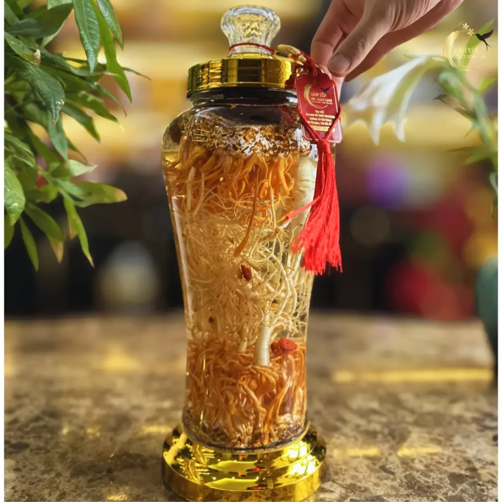 Trưng bày Bình Tài Lộc Ngũ Bảo 4 lít phong thủy chiêu tài giữ lộc sang trọng