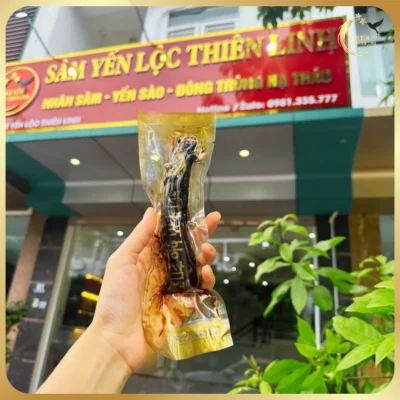Gói hồng sâm củ tẩm mật ong Hàn Quốc 6 năm tuổi tại cửa hàng Lộc Thiên Linh